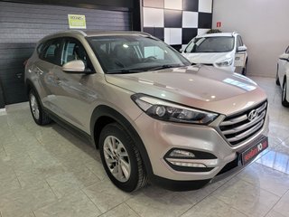 Hyundai Tucson 1.7 CRDI. Klass
