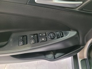 Hyundai Tucson 1.7 CRDI. Klass
