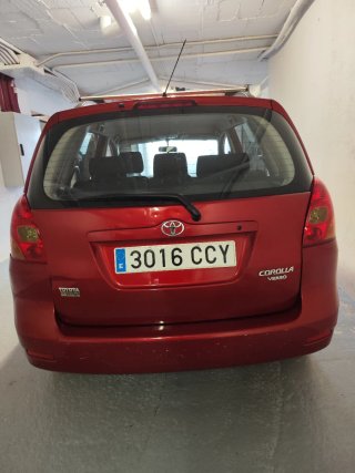 Toyota corolla verso 2003