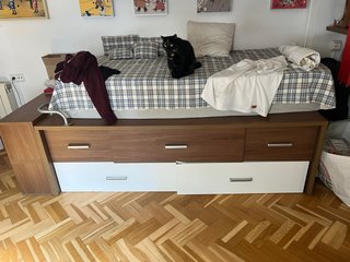 MOBILIARIO HABITACIÓN INDIVIDUAL gato no se vende