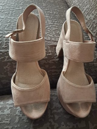 Sandalias Beige rosado Tacón Bloque
