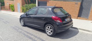 Peugeot 207 2010