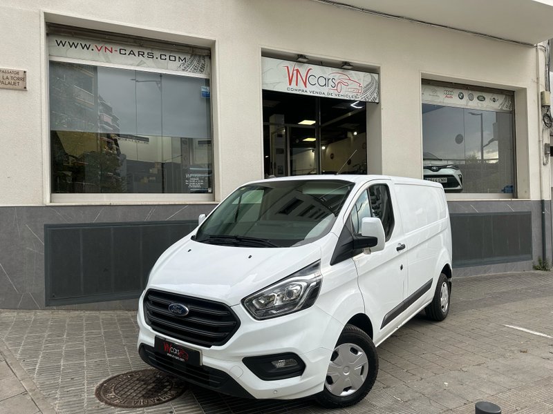 Ford Transit Custom 2023, foto 1
