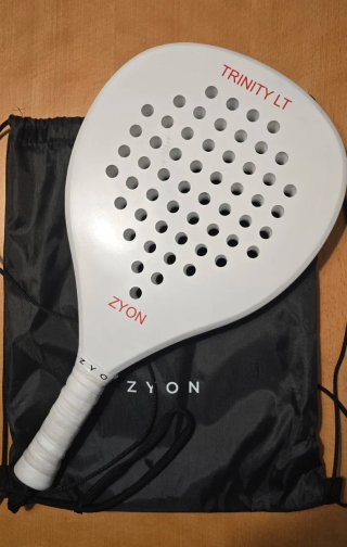 Pala Padel Zyon Trinity LT 330 gramos