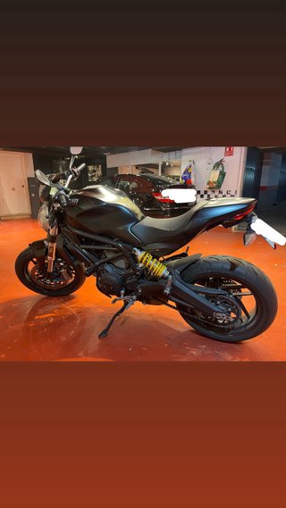 Ducati Monster 797 Negra + Termignoni