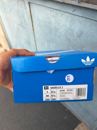 Adidas Gazelle Beige/Nero Scamosciate