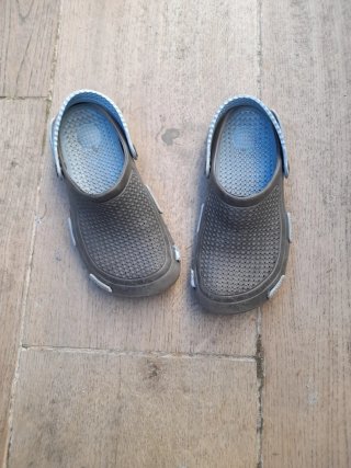 Lote de Crocs Tallas Variadas