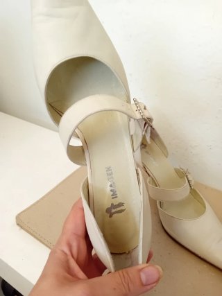 Zapatos de novia en piel