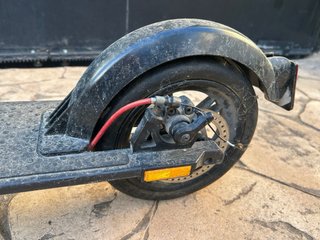 Patinete Eléctrico Negro
