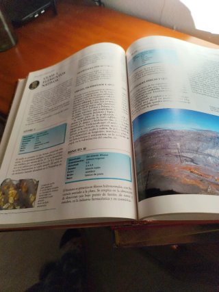 Enciclopedia Escolar Universal Carroggio
