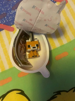 Kinder Joy Minecraft Figuras Coleccionables (LEER)