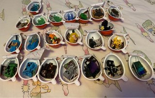 Kinder Joy Minecraft Figuras Coleccionables (LEER)