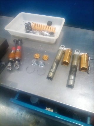 Amortiguadores Ohlins Dorados #buggy #Azel #Dazon