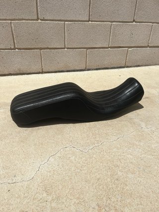 Asiento Harley Davidson 883