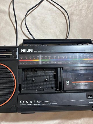 Philips D8334 Stereo Portatile Radio 4 Bande
