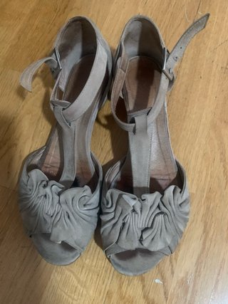 Sandalias Beige