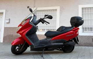 Suzuki Burgman 125cc 2006 Roja