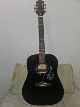 Guitarra Acústica Epiphone Dreadnought