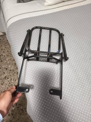 Soporte maletín moto