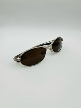 Gafas vintage 90s marrones y plateadas