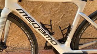 Megamo Pulse Elite 15 CW XS Blanco