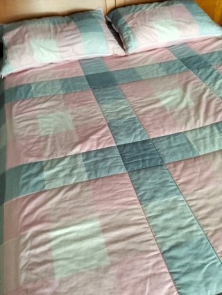 Juego Edredón Reversible + 3 Almohadas