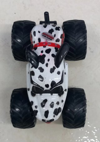 Monster Jam Monster Mutt Dálmata 1:64