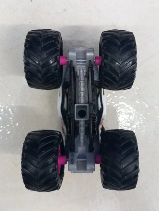 Monster Jam Monster Mutt Dálmata 1:64