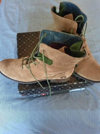 Botas VEXED Piel Marrón y Verde.