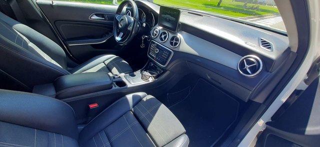 Mercedes-Benz GLA 2016