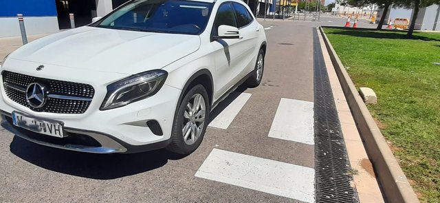Mercedes-Benz GLA 2016