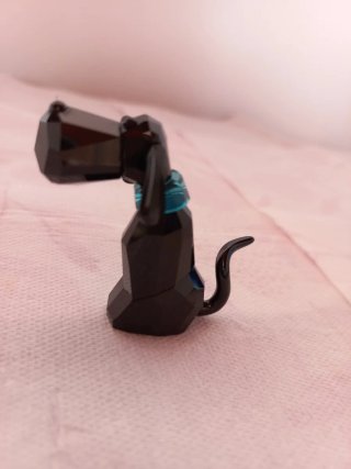 Salvatore Swarovski Perro Negro