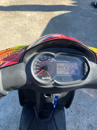 Moto Scooter aprilia sr 50