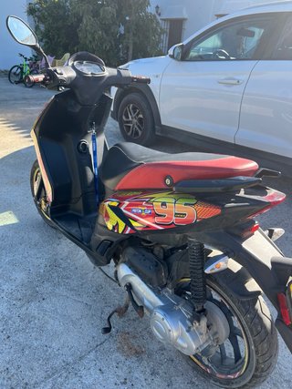 Moto Scooter aprilia sr 50