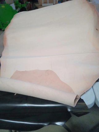 Piel Vaquetilla color crudo sin teñir 70€