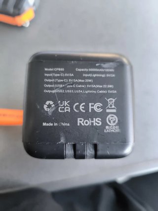 Batería externa 50+