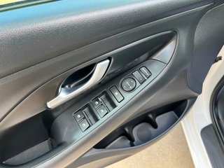 Hyundai i30 1.0 TGDI. Klass.