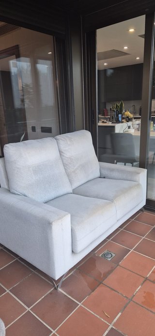 Sofá de 2 plazas beige/gris