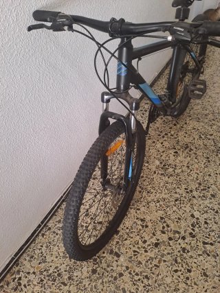 Bicicleta MTB Talla M Frenos Shimano rueda 27