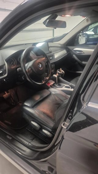 BMW X1 2011