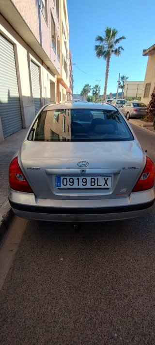 Hyundai Elantra 2.0 CRDI