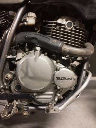 Suzuki DR 350