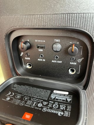 JBL PartyBox 110 - Como nuevo