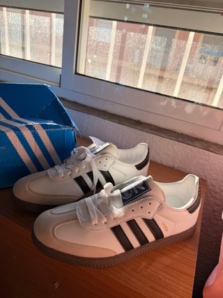 ZAPATILLAS LOS DOS PARES