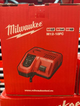 Sierra de sable Milwaukee M18 C18 HZ-0