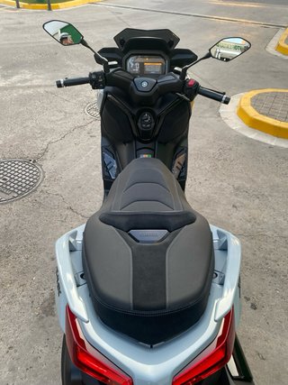 Yamaha XMAX 300 TechMax - Maxi Scooter   2025