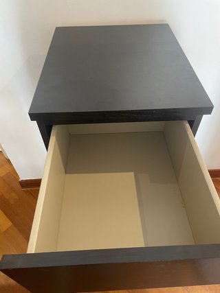 Conjunto 2 mesitas de noche Ikea MALM