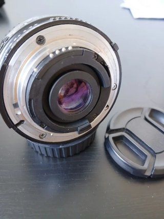 AF Nikkor 28mm f/2.8