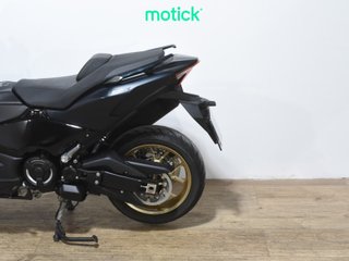 YAMAHA TMAX 560 TECH MAX