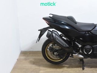 YAMAHA TMAX 560 TECH MAX